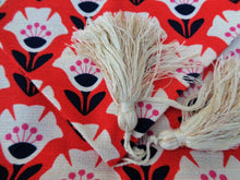 Load image into Gallery viewer, Barkcloth Table Runner