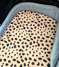 Fitted bassinet or pram sheet