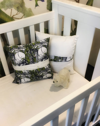 Jungle theme nursery cushion covers in linen. Navy blue and lime colour. Tigers, elephants, crocodiles, giraffes, safari